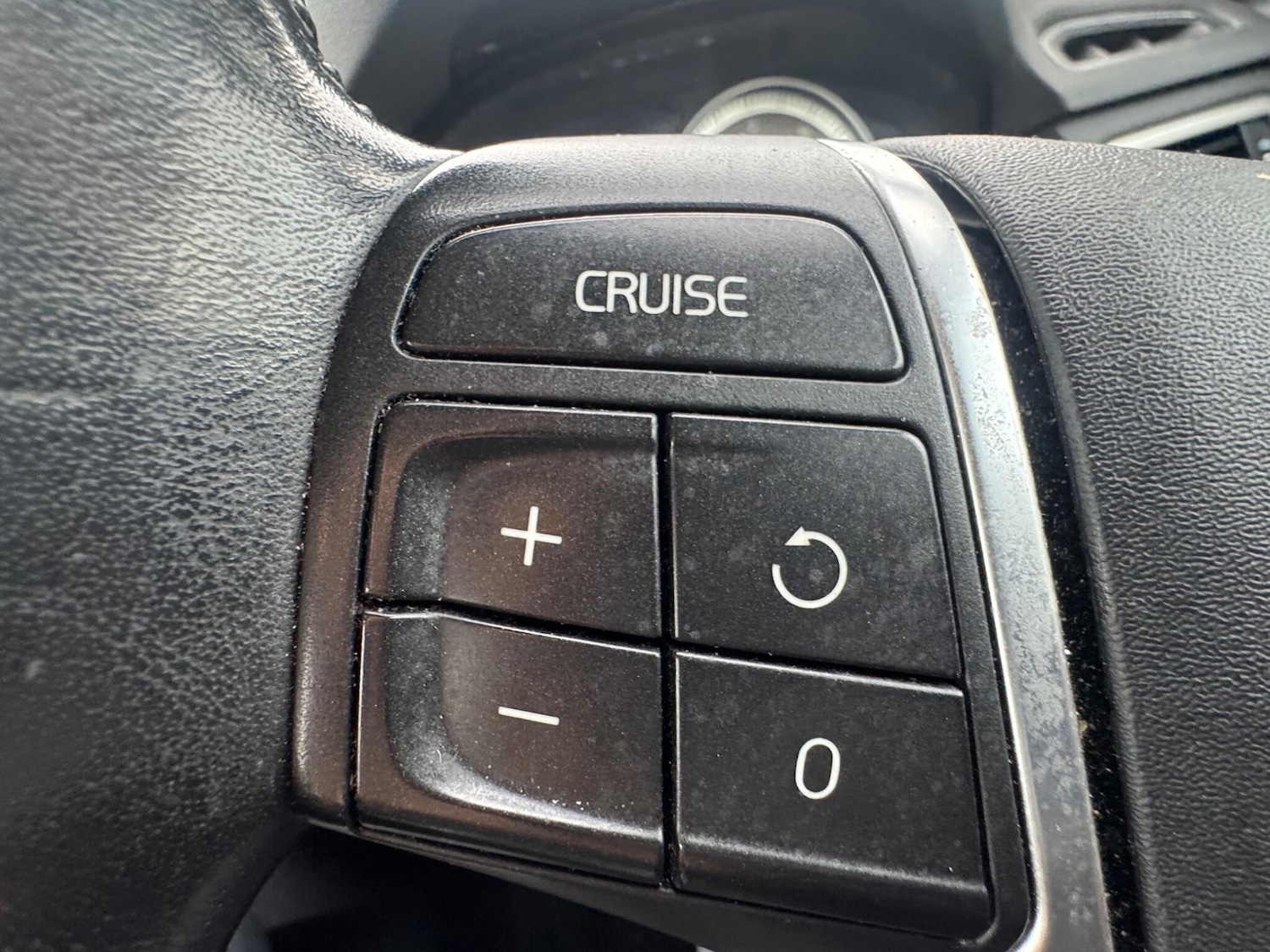 Used Volvo S80 2012 for sale - 76348907: Photo 47