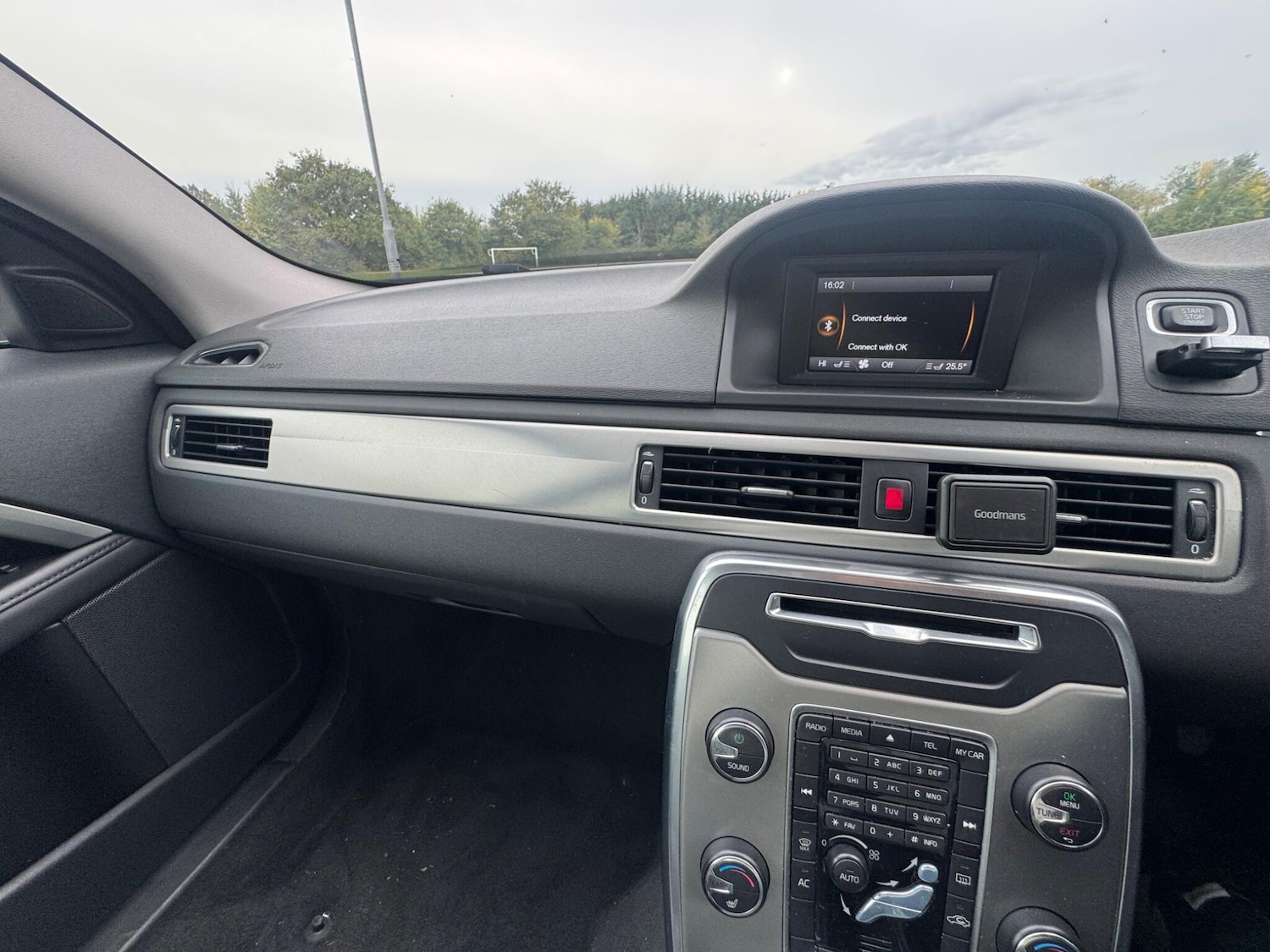 Used Volvo S80 2012 for sale - 76348907: Photo 53