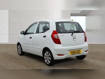 Used Hyundai i10 2011 for sale - 78608452: Photo