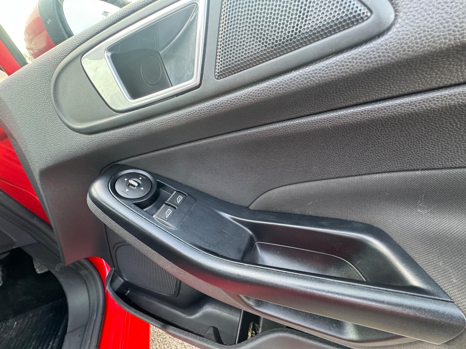 Used Ford Fiesta 2014 for sale - 76608287: Photo 25