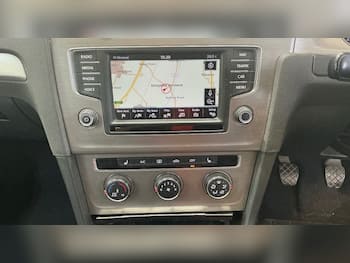 Used Volkswagen Golf 2016 for sale - 79678244: Photo