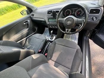 Used Volkswagen Polo 2011 for sale - 78522120: Photo