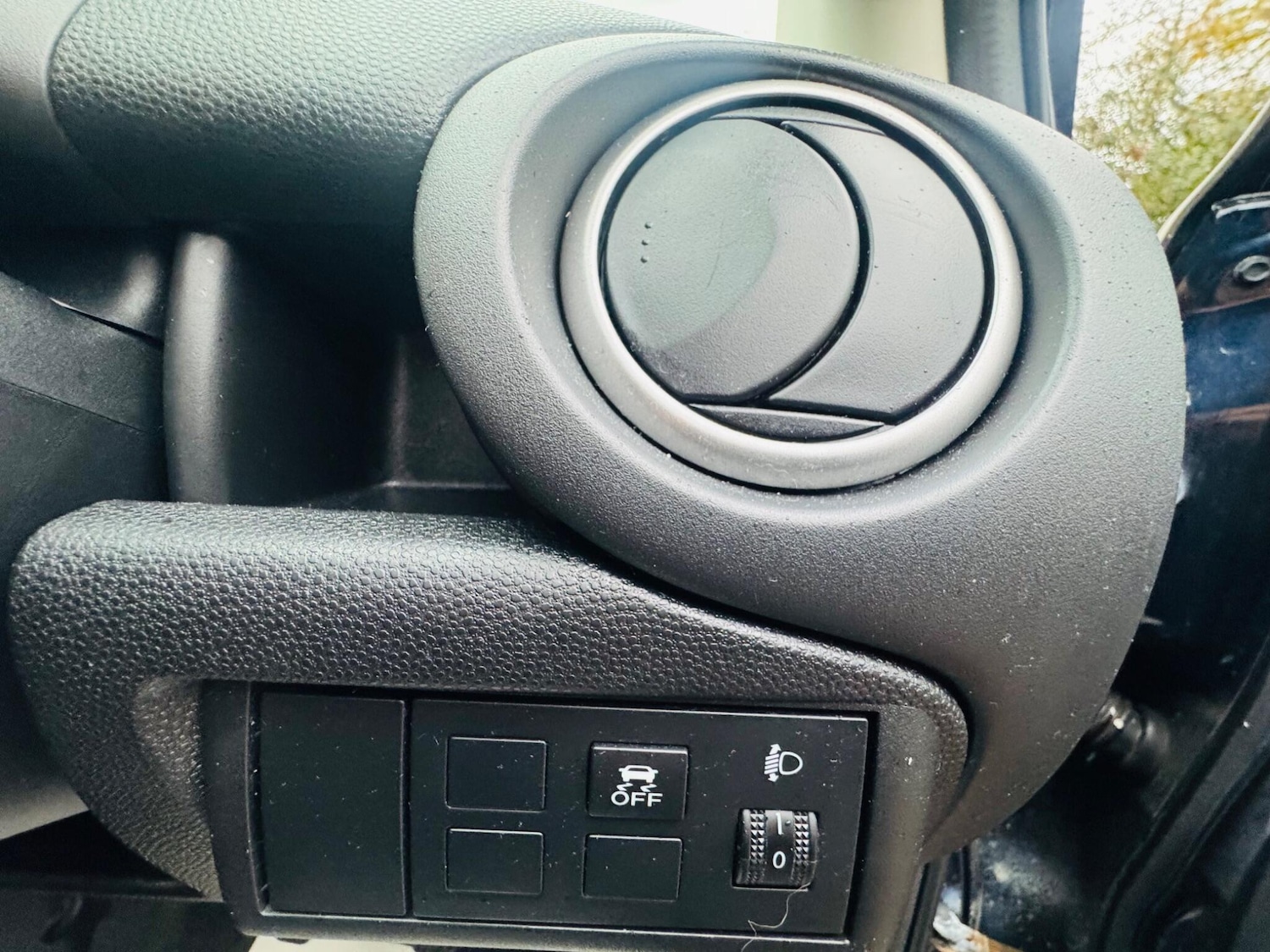 Used Mazda Mazda2 for sale - 77242724: Photo 21