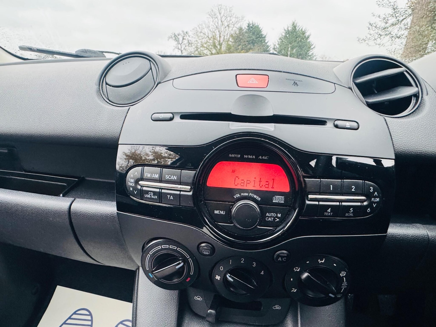 Used Mazda Mazda2 for sale - 77242724: Photo 34