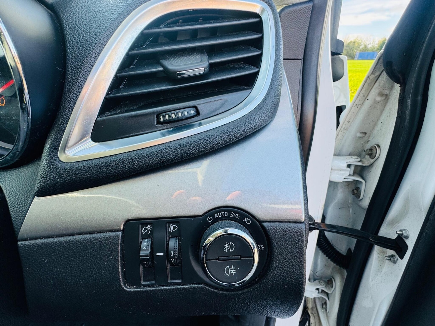 Used Vauxhall Mokka 2014 for sale - 77191110: Photo 46