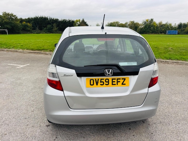 Used Honda Jazz 2009 for sale - 76260192: Photo 12