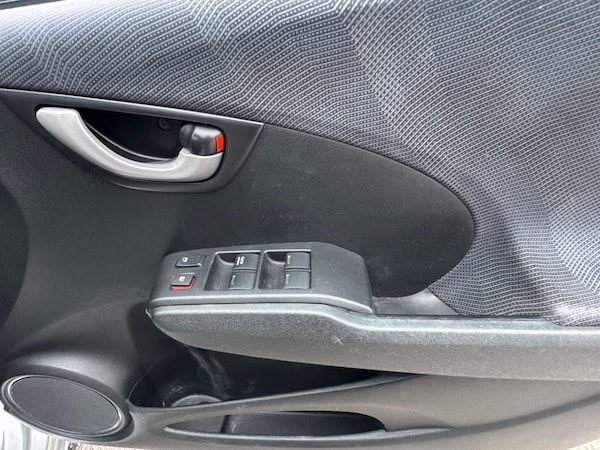 Used Honda Jazz 2009 for sale - 76260192: Photo 21