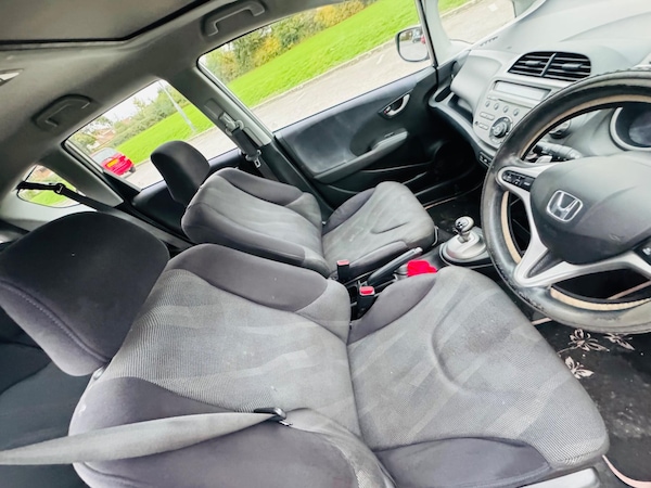 Used Honda Jazz 2009 for sale - 76260192: Photo 23