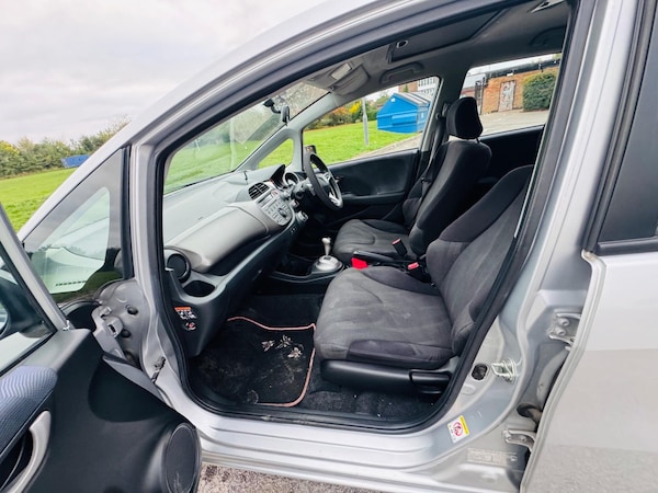 Used Honda Jazz 2009 for sale - 76260192: Photo 28