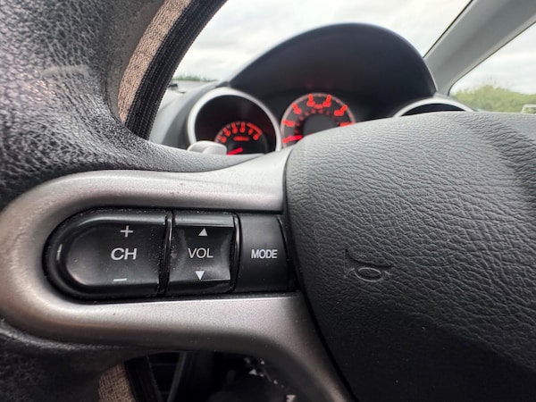 Used Honda Jazz 2009 for sale - 76260192: Photo 40