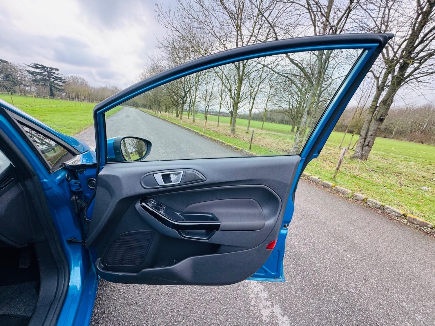 Used Ford Fiesta 2014 for sale - 77320805: Photo 27