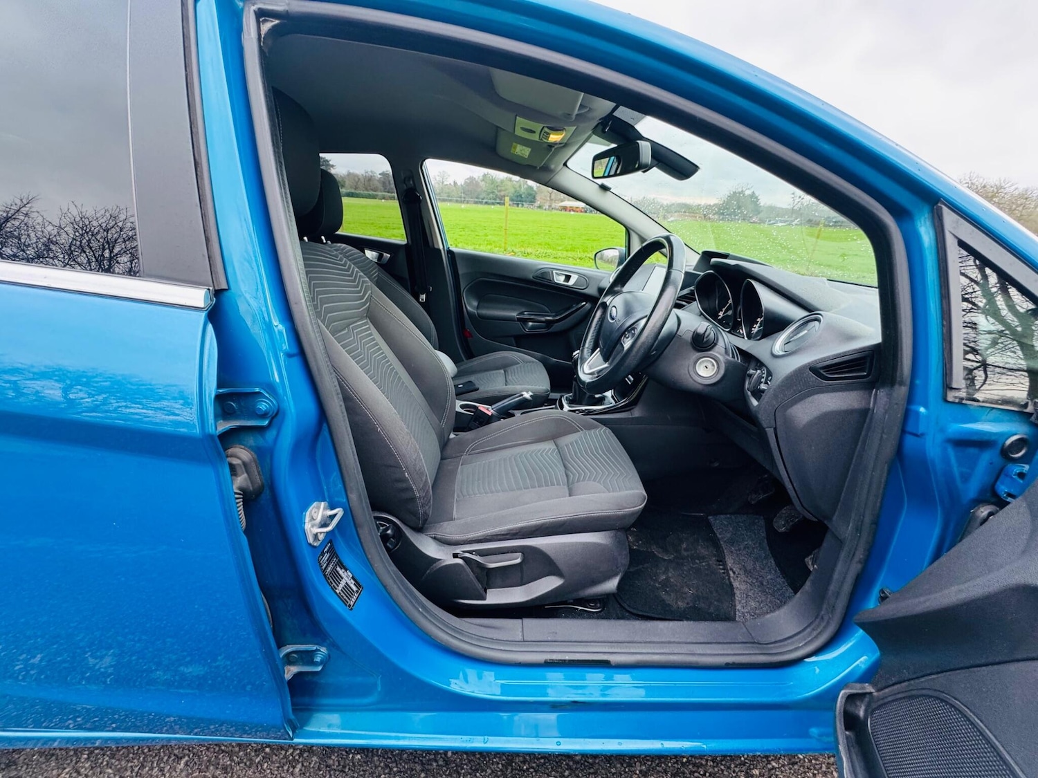 Used Ford Fiesta 2014 for sale - 77320805: Photo 28