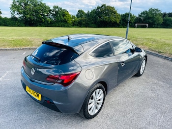 Used Vauxhall Astra GTC 2013 for sale - 78602119: Photo
