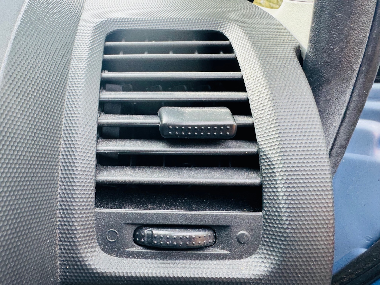 Used Honda Jazz 2003 for sale - 78062084: Photo 28