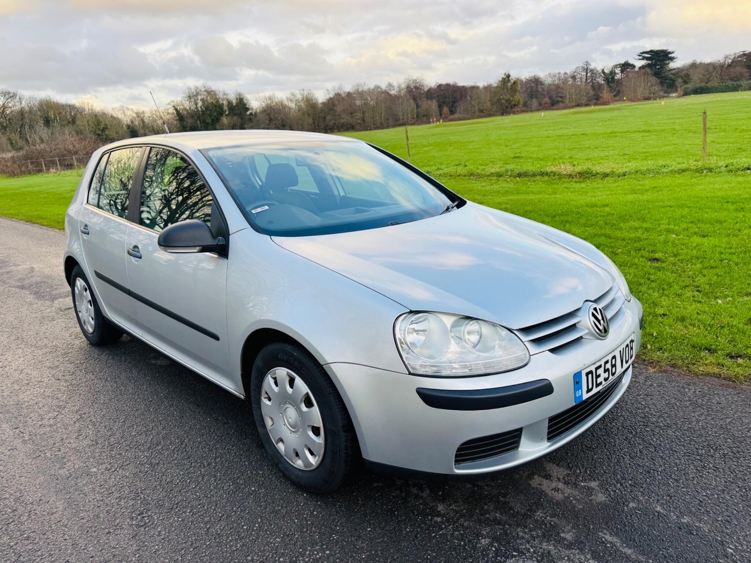 Used Volkswagen Golf 2008 for sale - 77321107: Photo 4