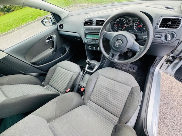 Used Volkswagen Polo 2010 for sale - 76201111: Photo 22