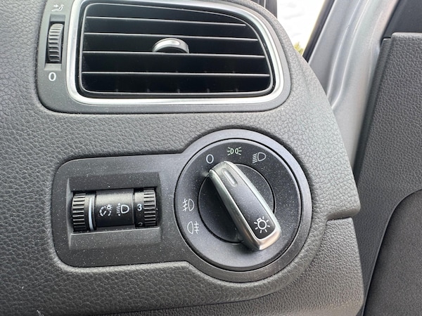 Used Volkswagen Polo 2010 for sale - 76201111: Photo 30
