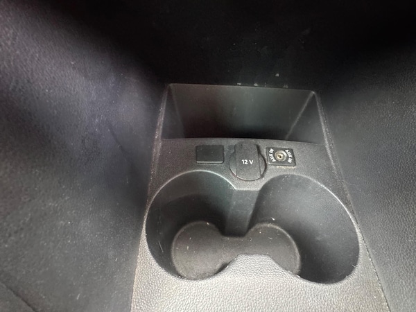 Used Volkswagen Polo 2010 for sale - 76201111: Photo 35