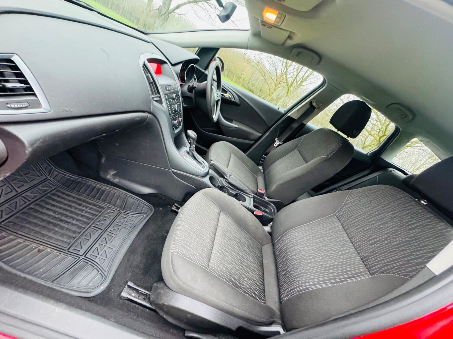 Used Vauxhall Astra 2012 for sale - 77570530: Photo 33