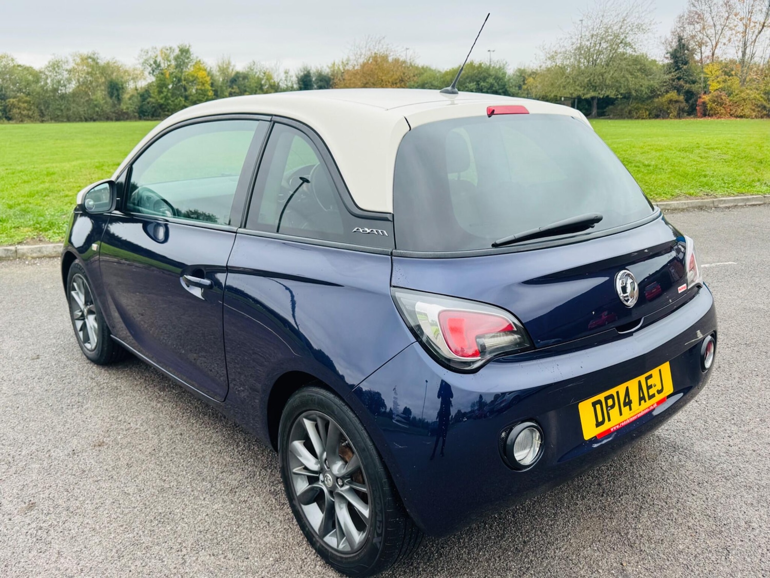 Used Vauxhall ADAM 2014 for sale - 76850139: Photo 11