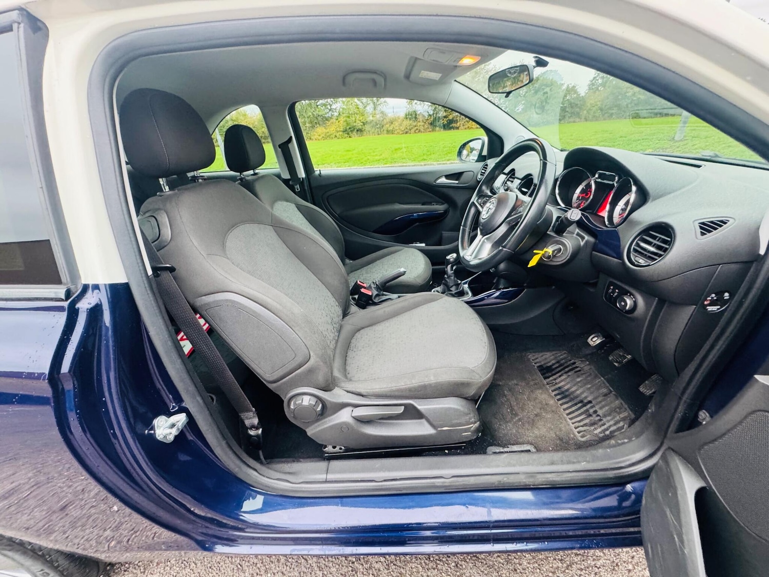 Used Vauxhall ADAM 2014 for sale - 76850139: Photo 17