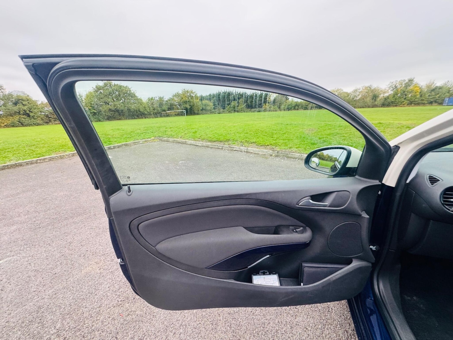 Used Vauxhall ADAM 2014 for sale - 76850139: Photo 20