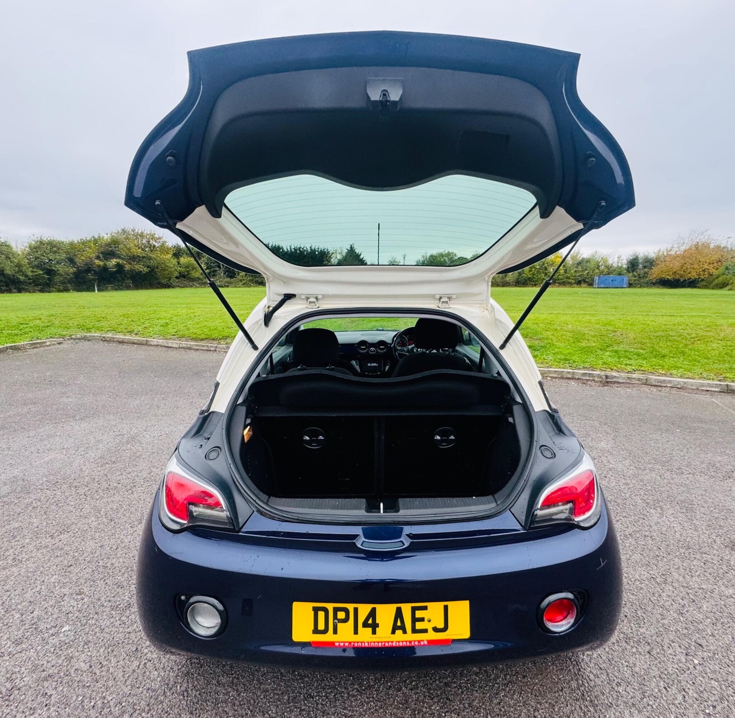 Used Vauxhall ADAM 2014 for sale - 76850139: Photo 25