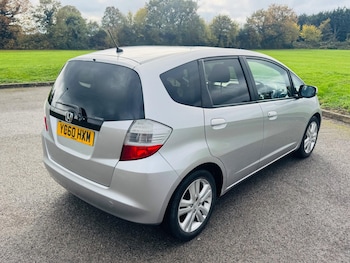 Used Honda Jazz 2010 for sale - 76527861: Photo