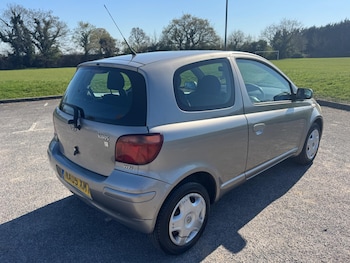 Used Toyota Yaris 2005 for sale - 75773391: Photo