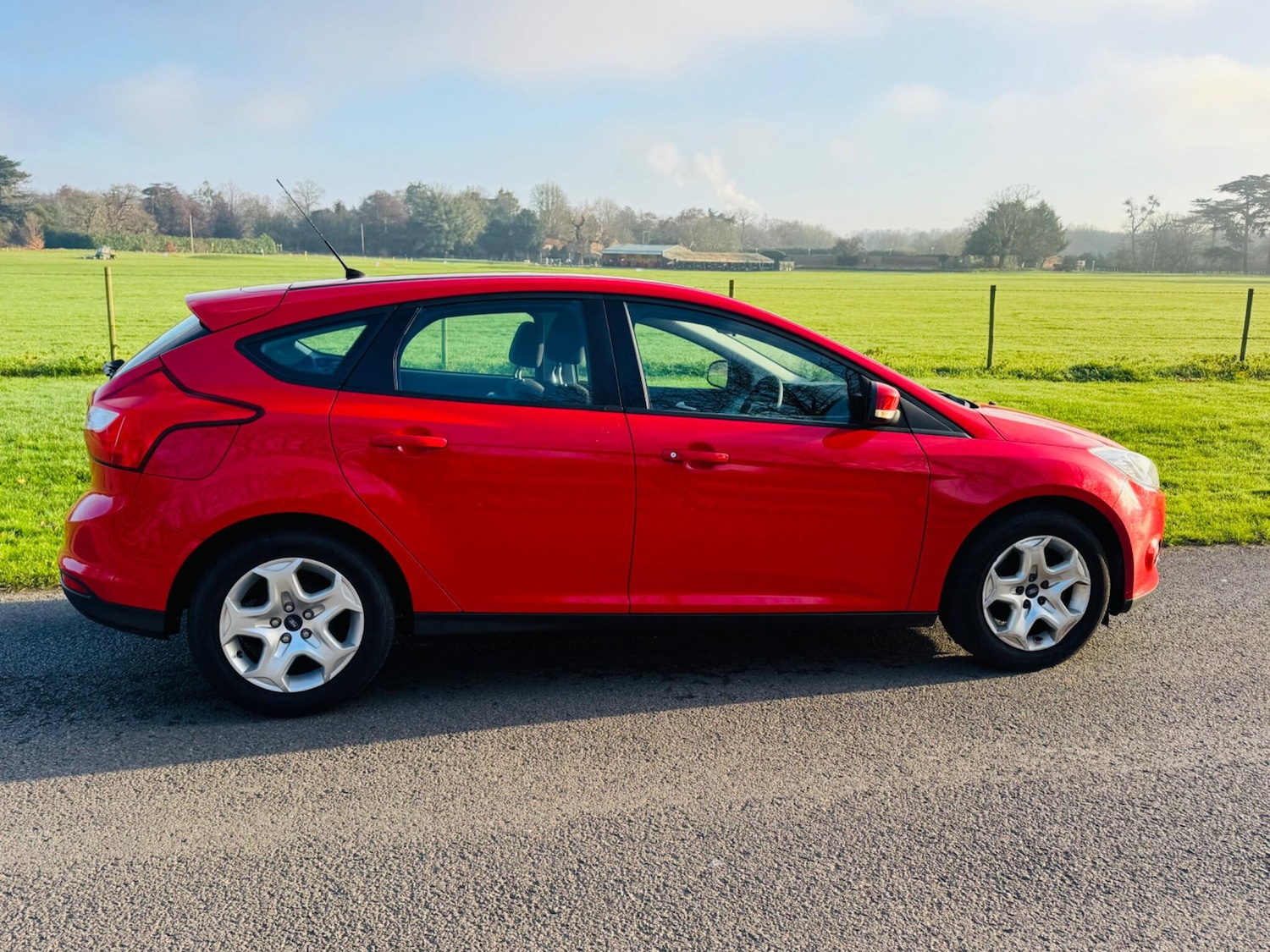 Used Ford Focus 2011 for sale - 77131640: Photo 16