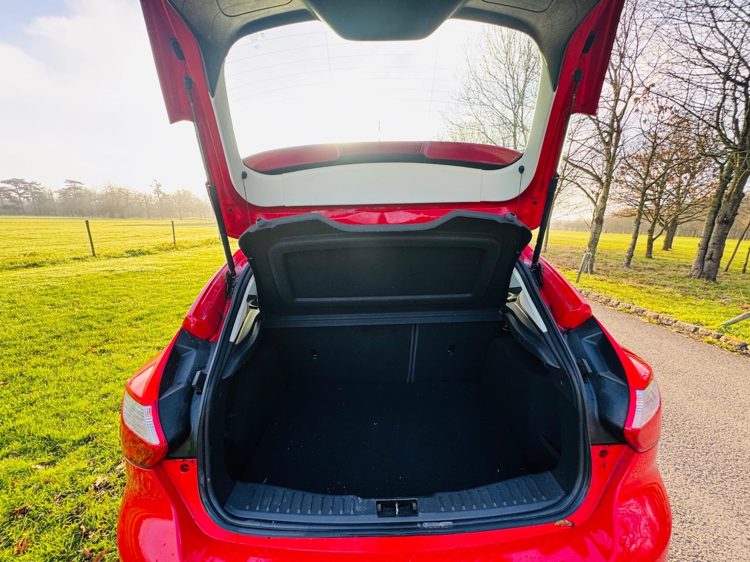 Used Ford Focus 2011 for sale - 77131640: Photo 25