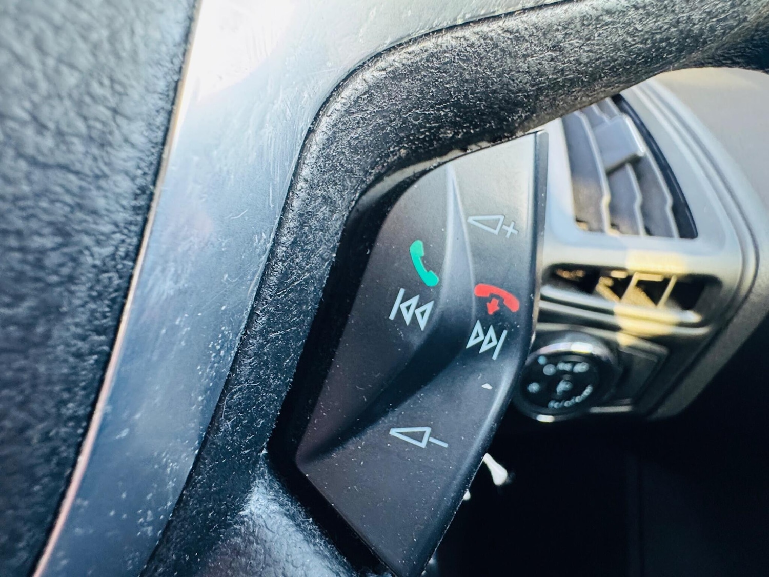 Used Ford Focus 2011 for sale - 77131640: Photo 36