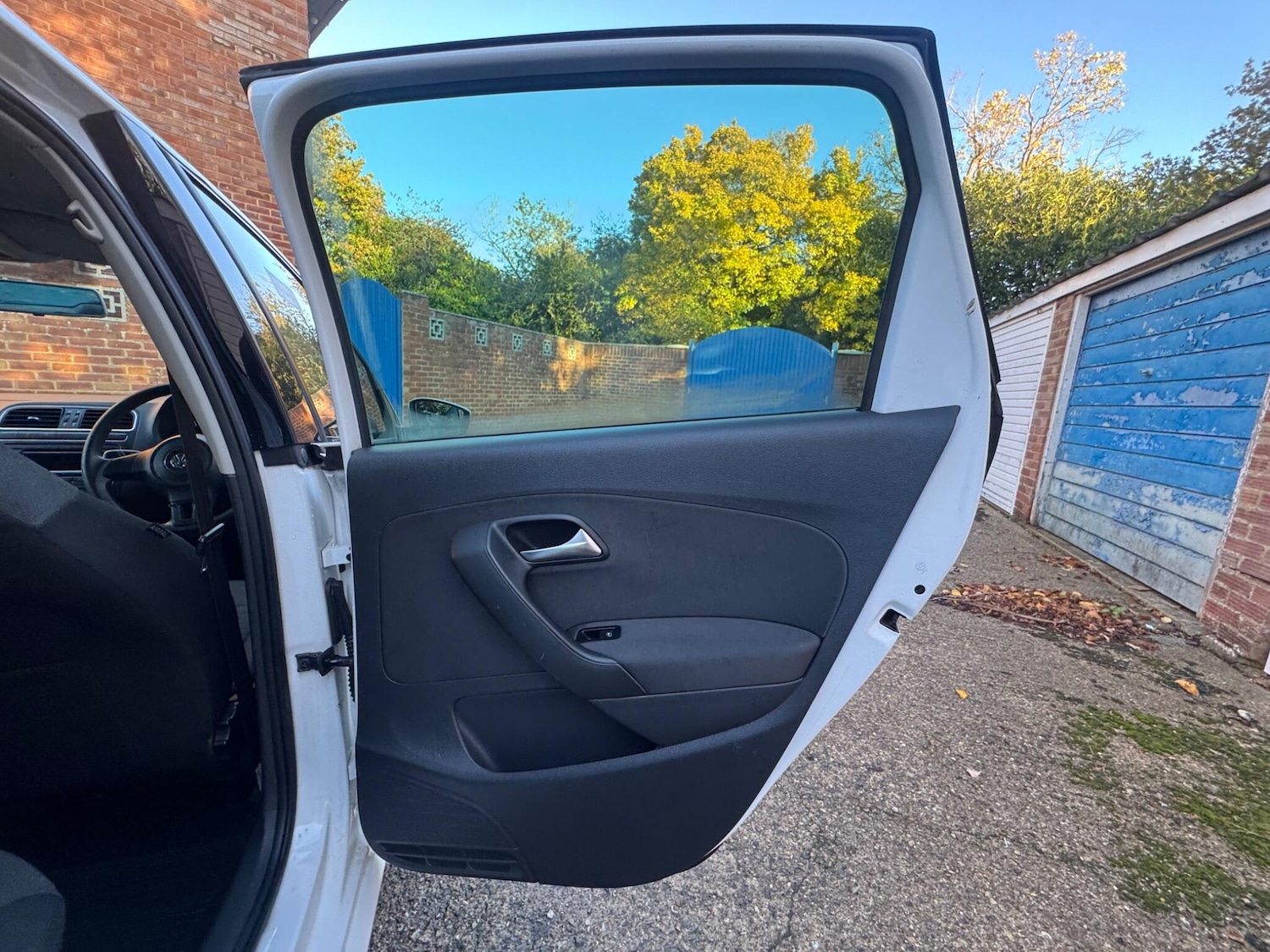 Used Volkswagen Polo 2012 for sale - 76408710: Photo 19