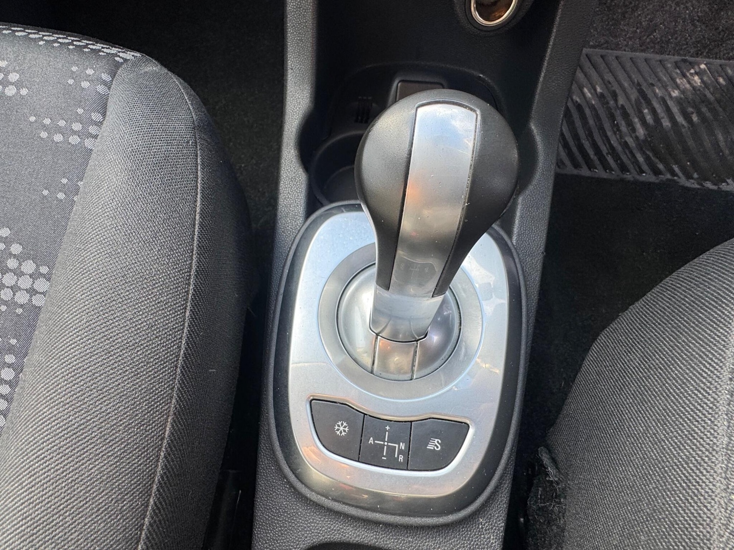 Used Vauxhall Corsa for sale - 76527640: Photo 34