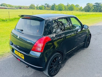 Used Suzuki Swift 2006 for sale - 78428289: Photo