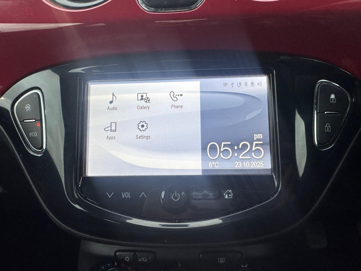 Used Vauxhall ADAM 2014 for sale - 76336934: Photo 40