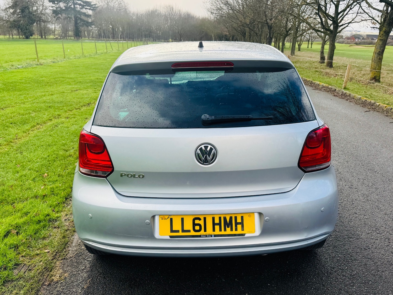 Used Volkswagen Polo 2011 for sale - 77565184: Photo 10