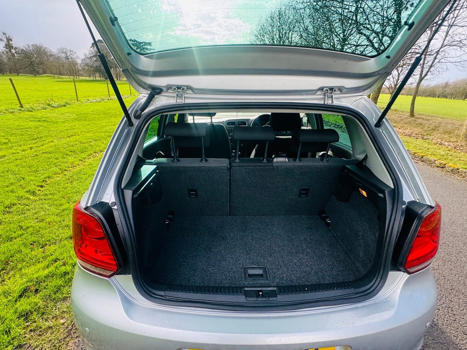 Used Volkswagen Polo 2011 for sale - 77565184: Photo 18