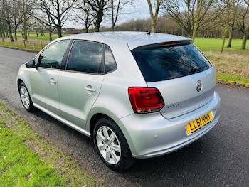 Used Volkswagen Polo 2011 for sale - 77565184: Photo