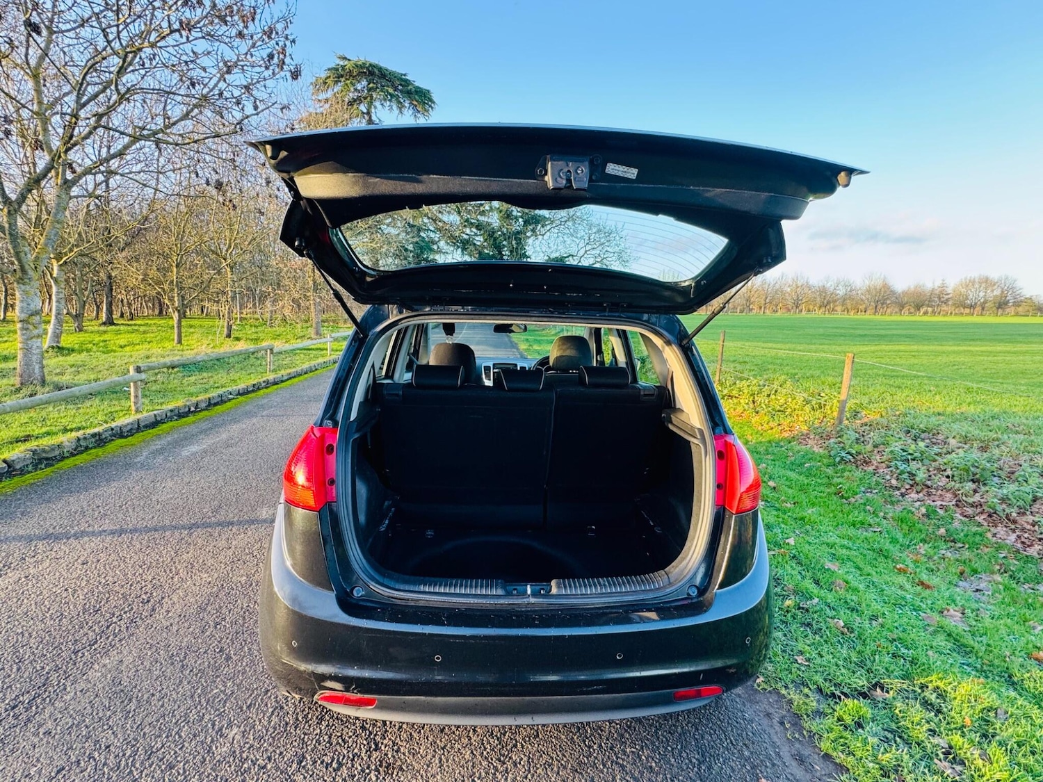 Used Kia Venga 2013 for sale - 77015652: Photo 28