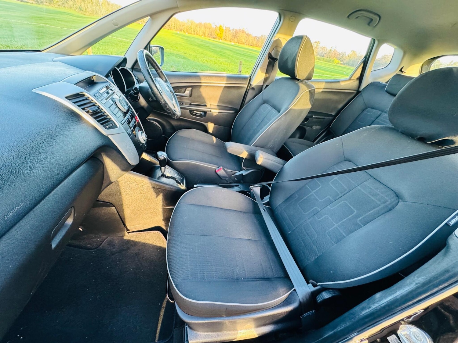 Used Kia Venga 2013 for sale - 77015652: Photo 30