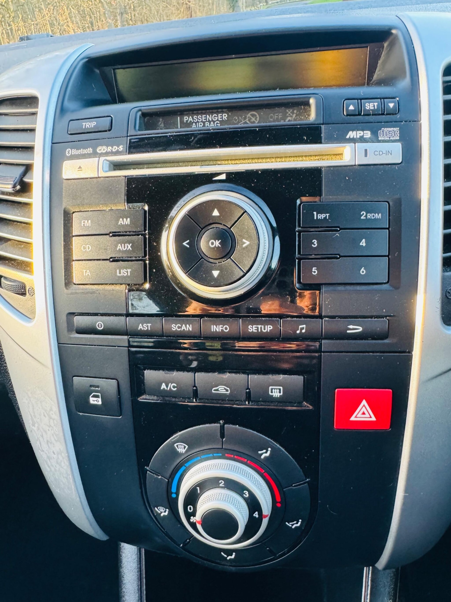 Used Kia Venga 2013 for sale - 77015652: Photo 40