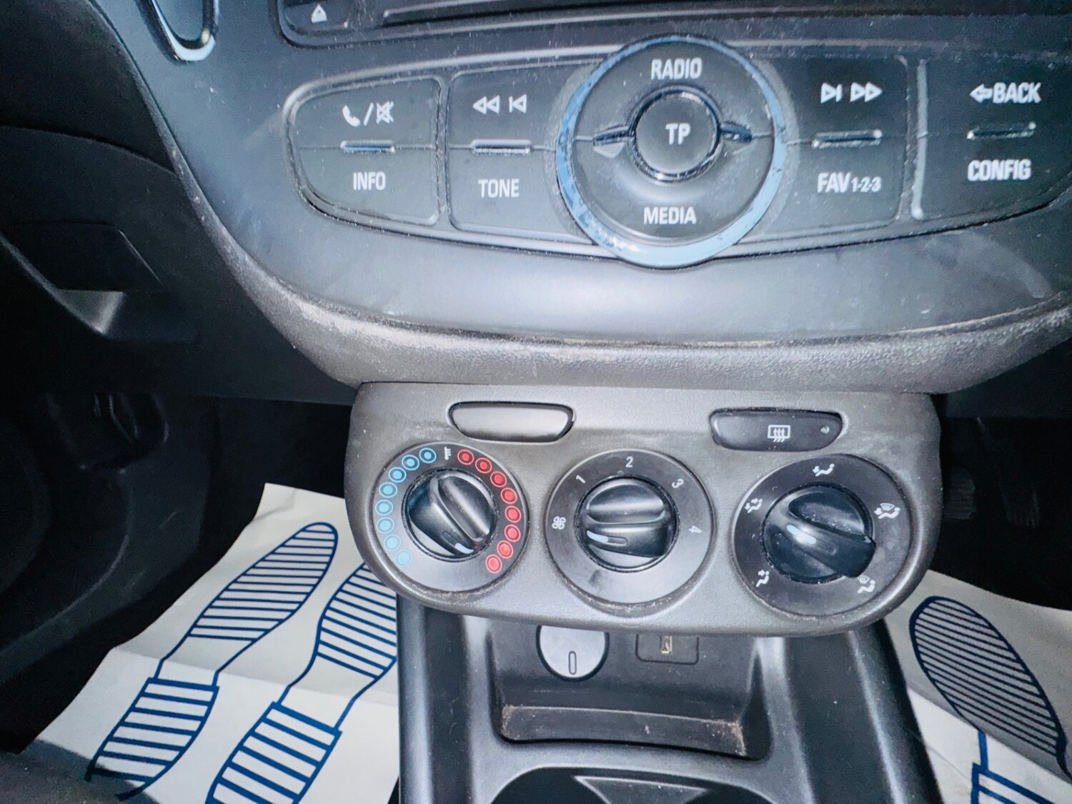 Used Vauxhall Corsa 2016 for sale - 77565195: Photo 31