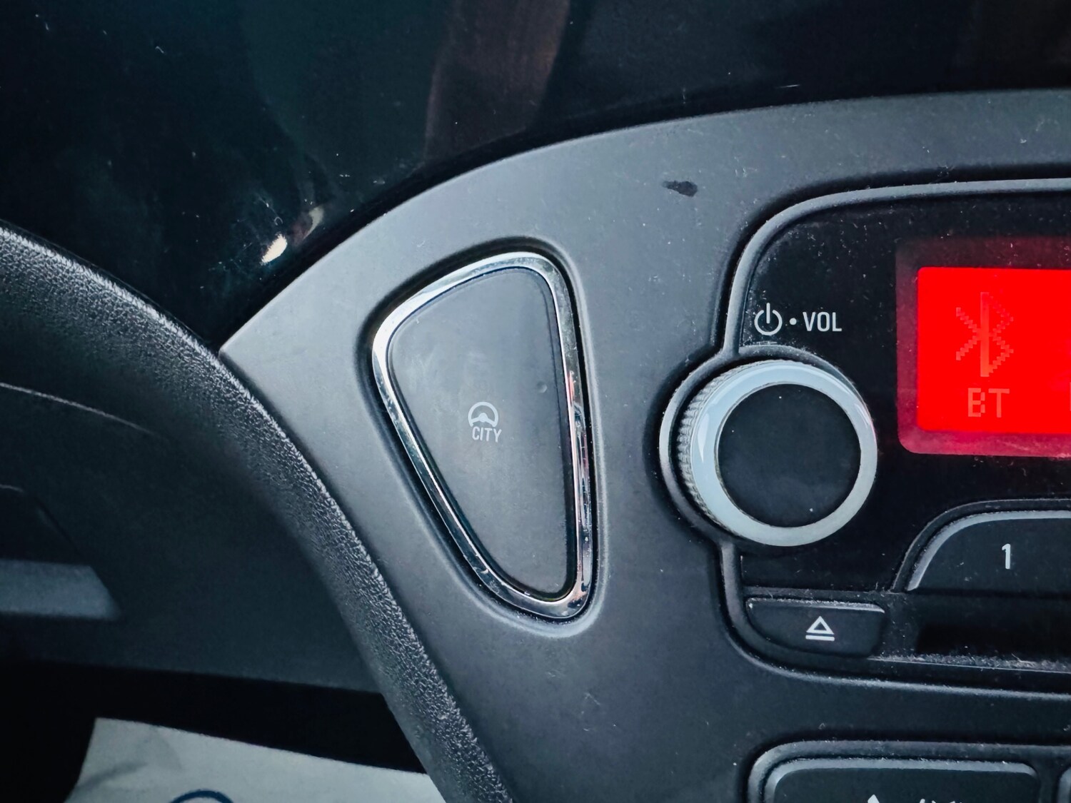 Used Vauxhall Corsa 2016 for sale - 77565195: Photo 33