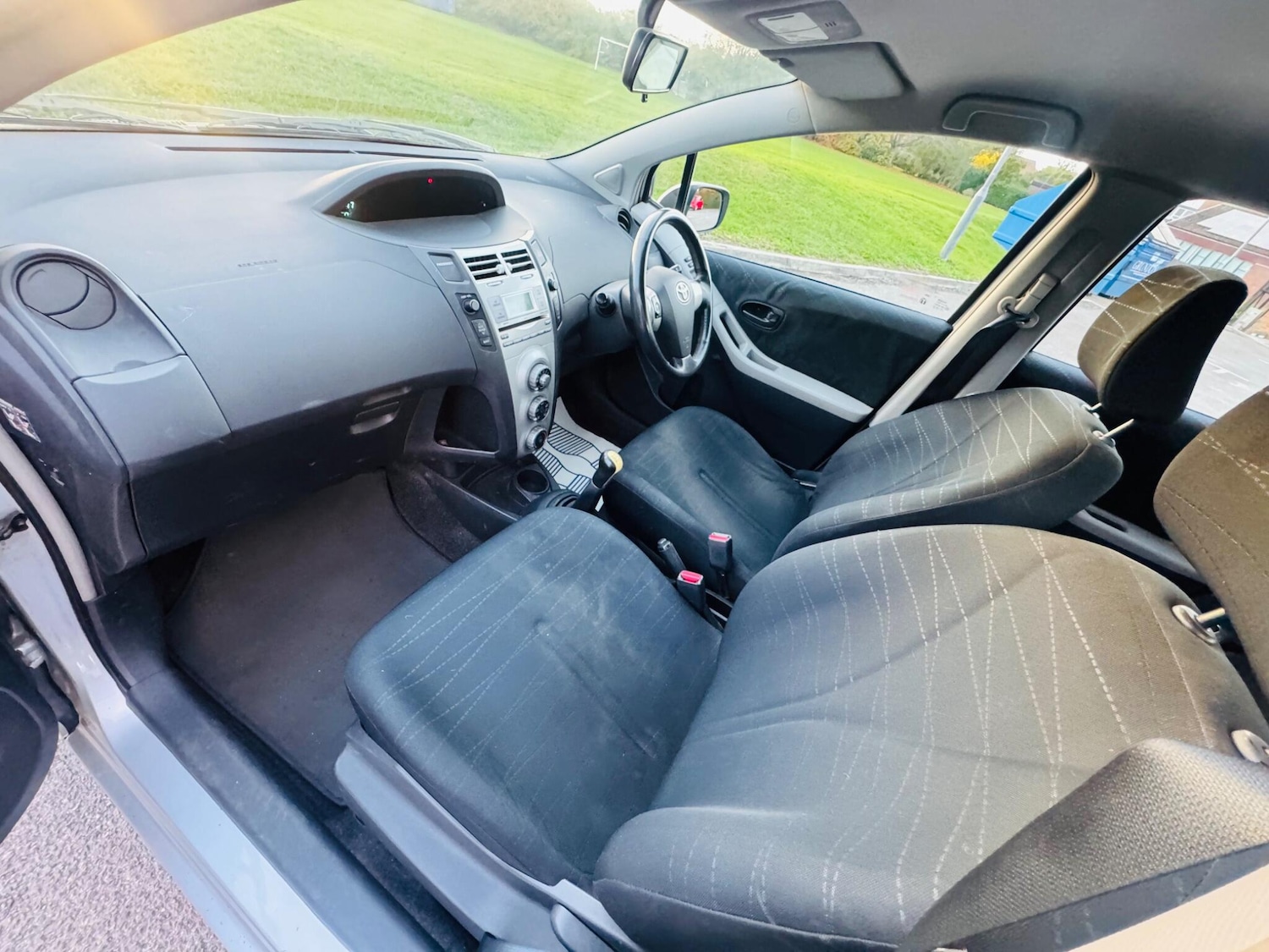 Used Toyota Yaris 2006 for sale - 76408383: Photo 22