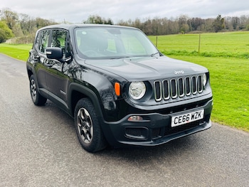 Used Jeep Renegade 2016 for sale - 78062040: Photo