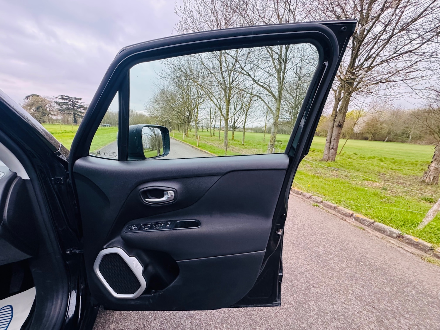 Used Jeep Renegade 2016 for sale - 78062040: Photo 21