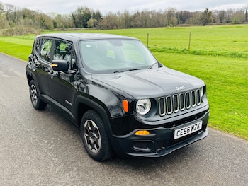Used Jeep Renegade 2016 for sale - 78062040: Photo