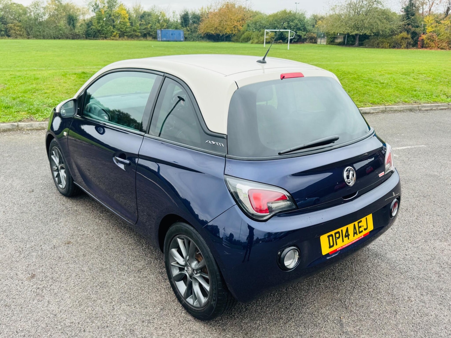 Used Vauxhall ADAM 2014 for sale - 77166776: Photo 12
