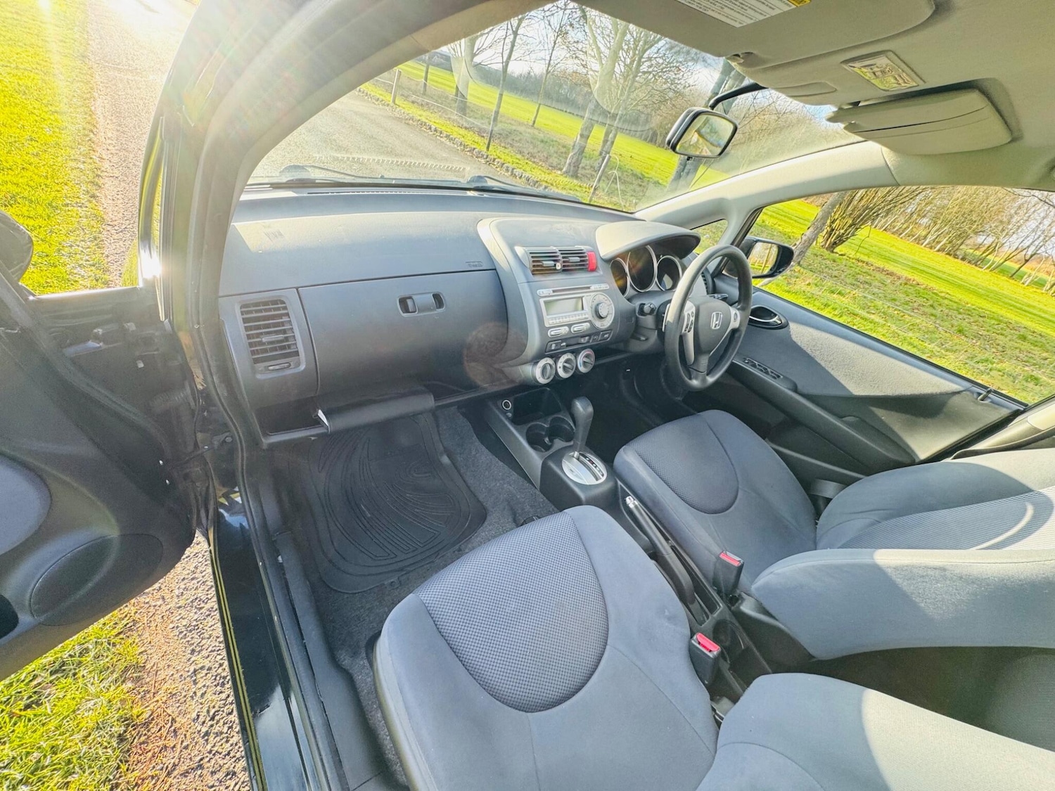 Used Honda Jazz 2006 for sale - 77162917: Photo 27